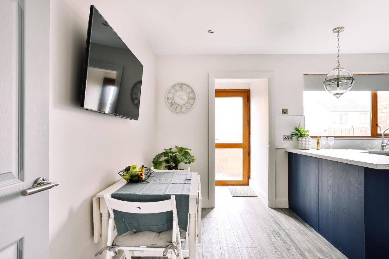 Villa Family Town House Belfast Exterior foto